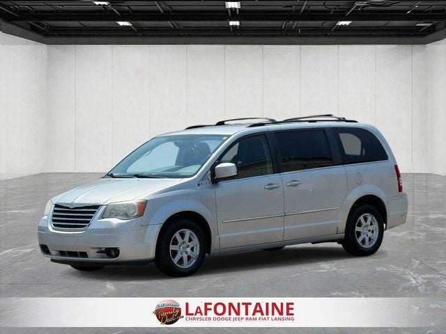 2010 Chrysler Town & Country