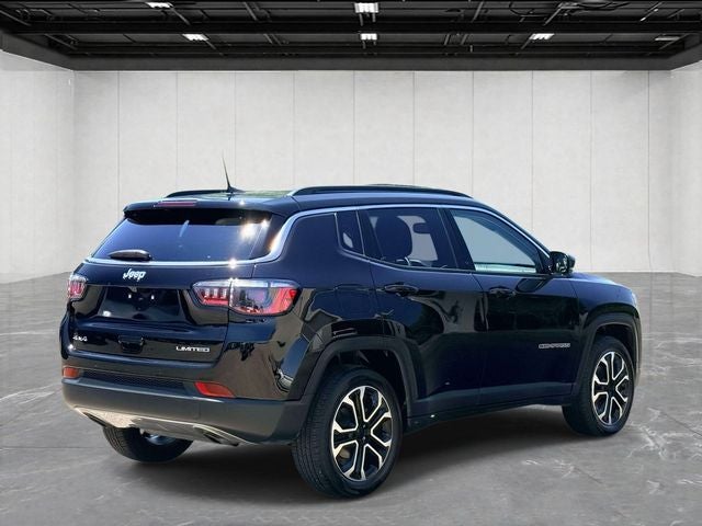 2023 Jeep Compass — detail view