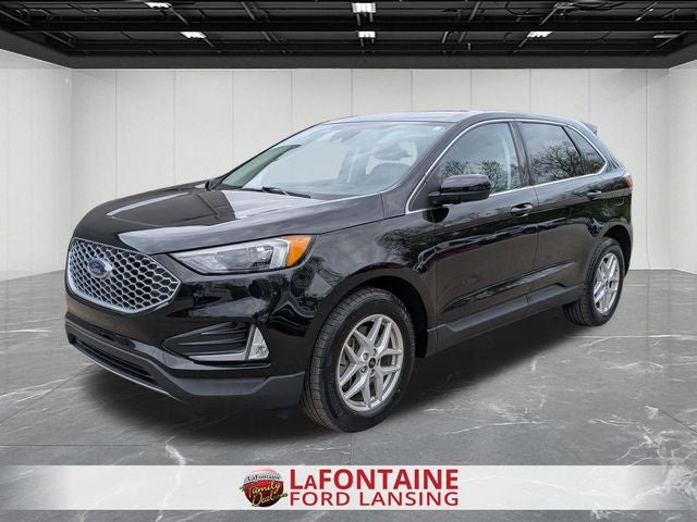 2023 Ford Edge SEL in Black Metallic — front three-quarter view