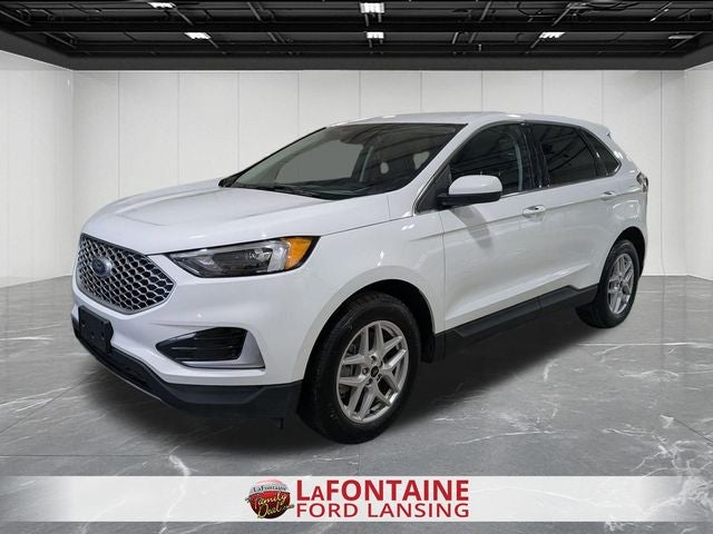 2024 Ford Edge SEL in Oxford White — front three-quarter view