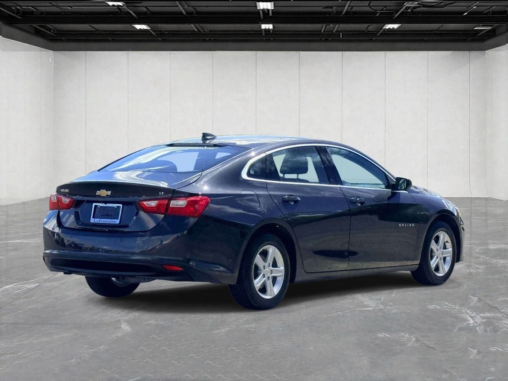 2023 Chevrolet Malibu — detail view
