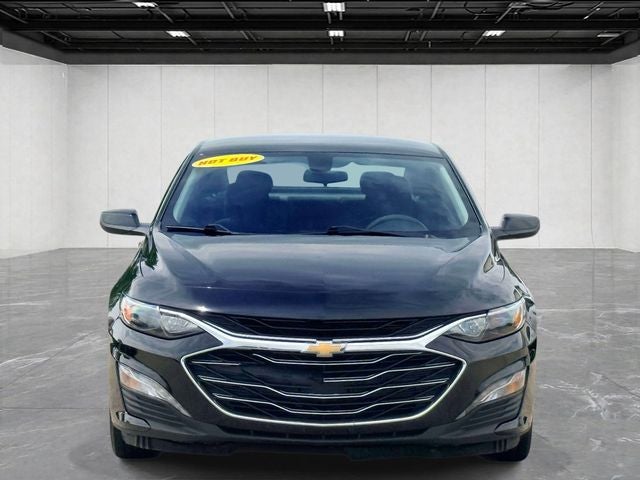 2022 Chevrolet Malibu — side profile view
