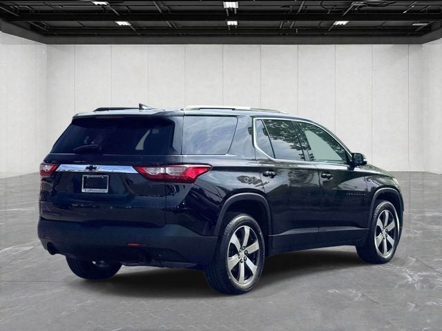 2020 Chevrolet Traverse — detail view